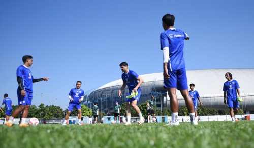 Beckham & Julio Cesar Sudah Gabung Latihan, Bojan Jelaskan Kondisinya